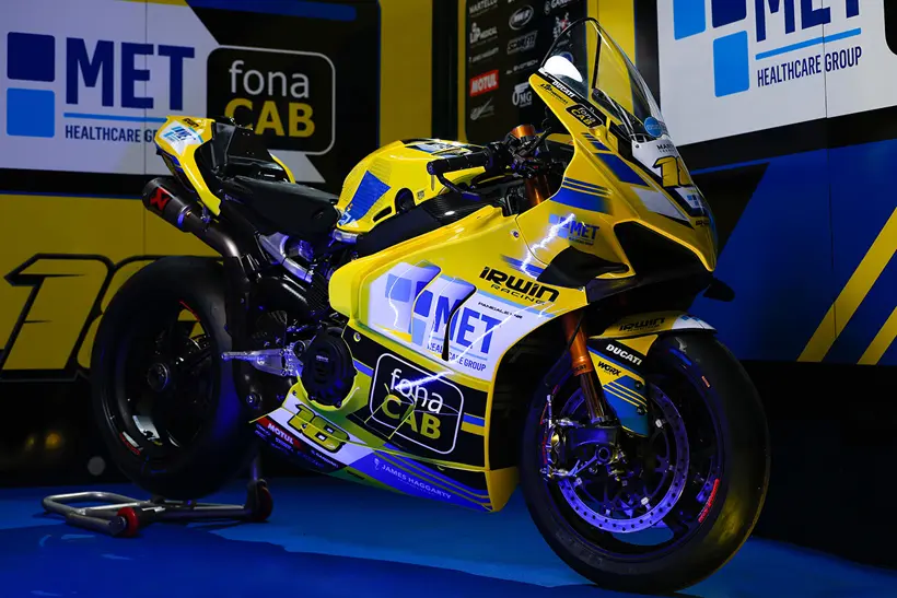 2026 MET fonaCAB racing Ducati livery.
