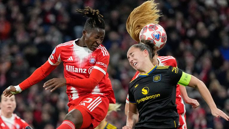 Bayern's Glodis Viggosdottir scored his first goal against Man Utd 