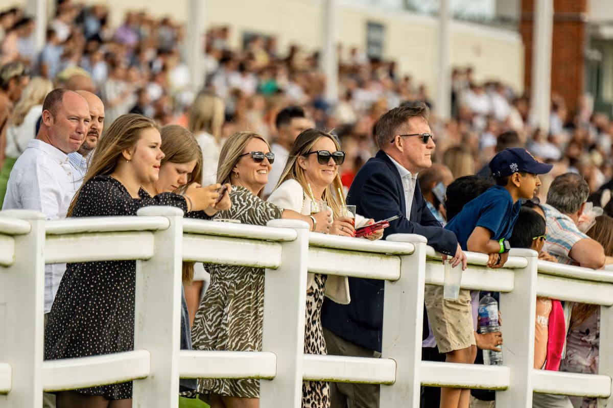 Lingfield Park is one of the racecourses you can visit with this fantastic offer 