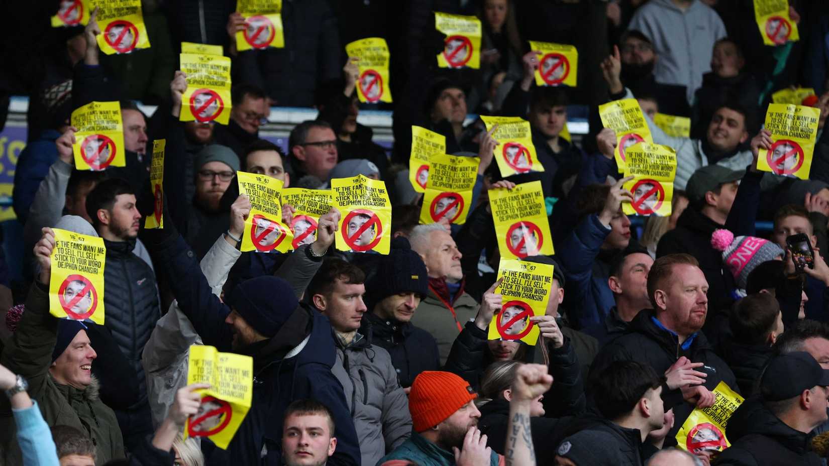 Sheffield Wednesday fans protest Dejphon Chansiri's possession