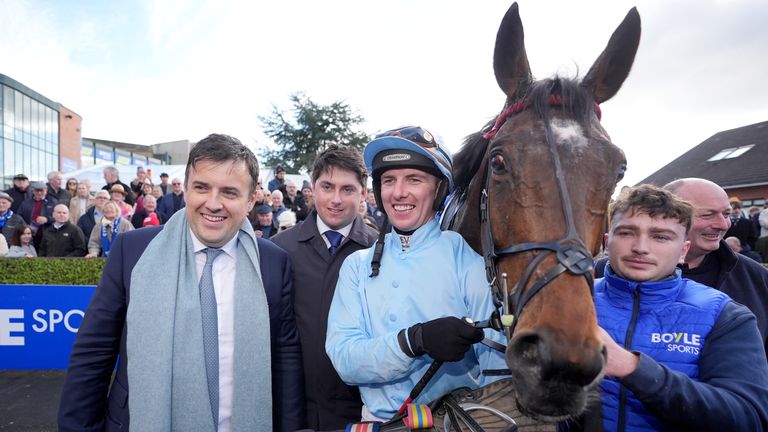 Milanese Legions celebrate the glory of Fairyhouse
